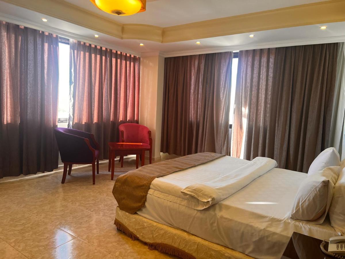 Oscar Hotel Petra Вади Муса Экстерьер фото