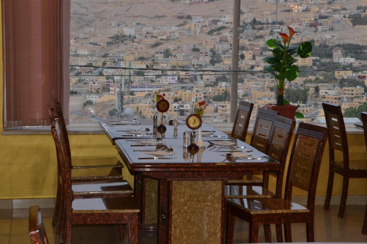 Oscar Hotel Petra Вади Муса Экстерьер фото